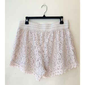 AMBIANCE Sz 2XL Floral Crochet Cream Short Shorts Boho Festival Plus Size